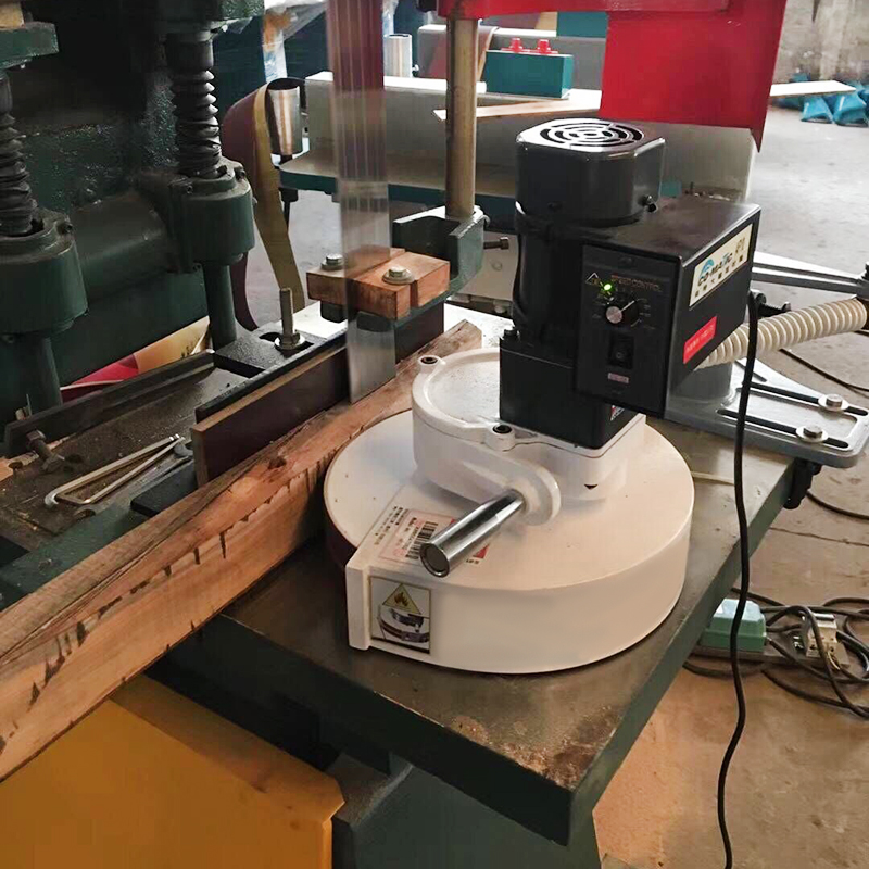 Woodworking Essentials - AF10バンドソー自動木材供給装置、木工用卓上切断機