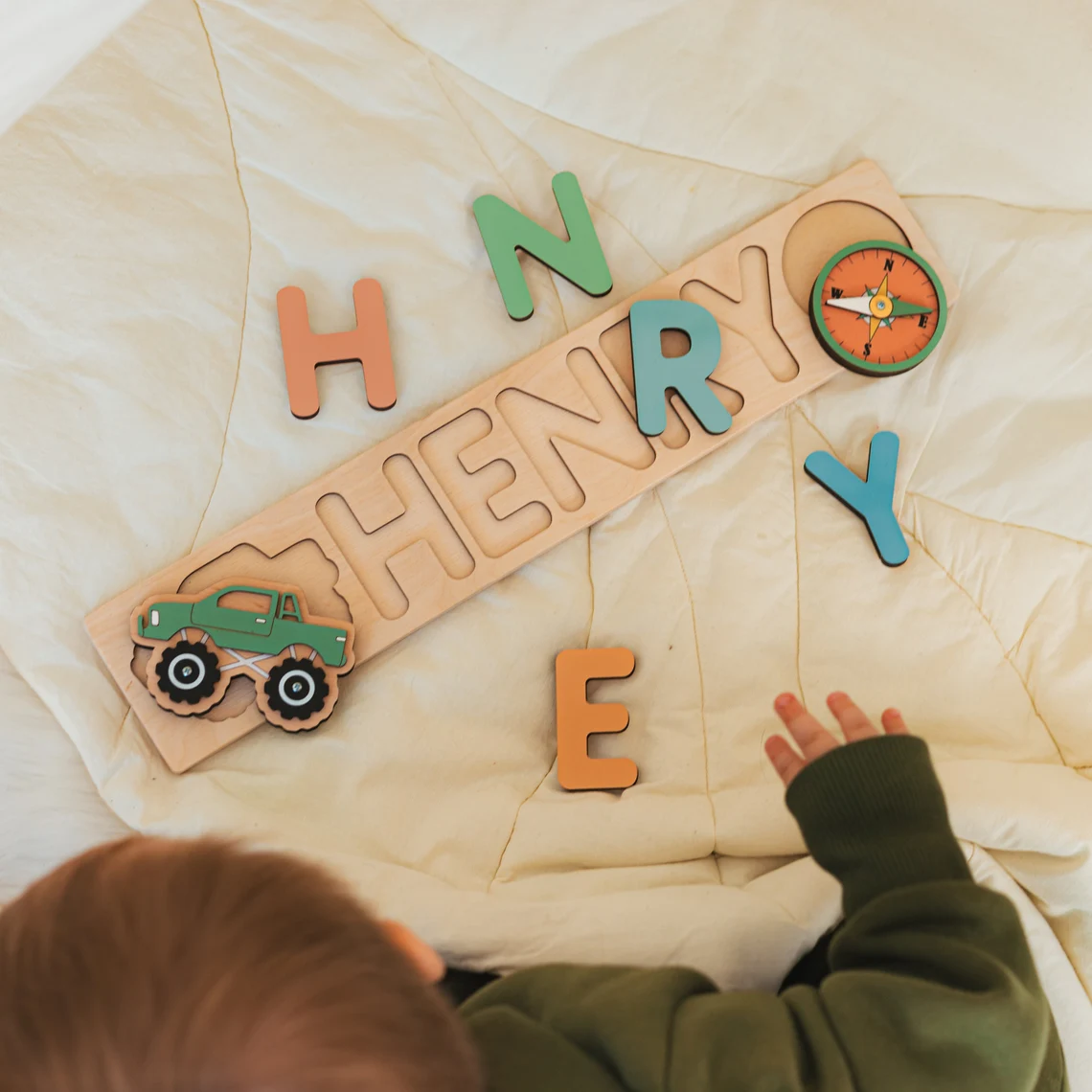 ペグ付きパーソナライズされた名前パズル |   子供向け木製 - Woodworking Jigsaw のレビューと価格